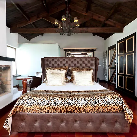 Casa De Hilario 3*