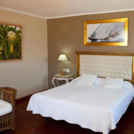 Hotel Casa De Hilario 3*